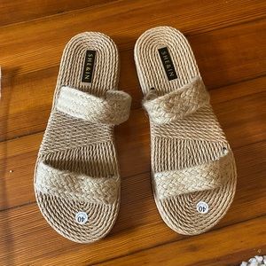 Brand New Never Worn - Shein Sandals sz 9